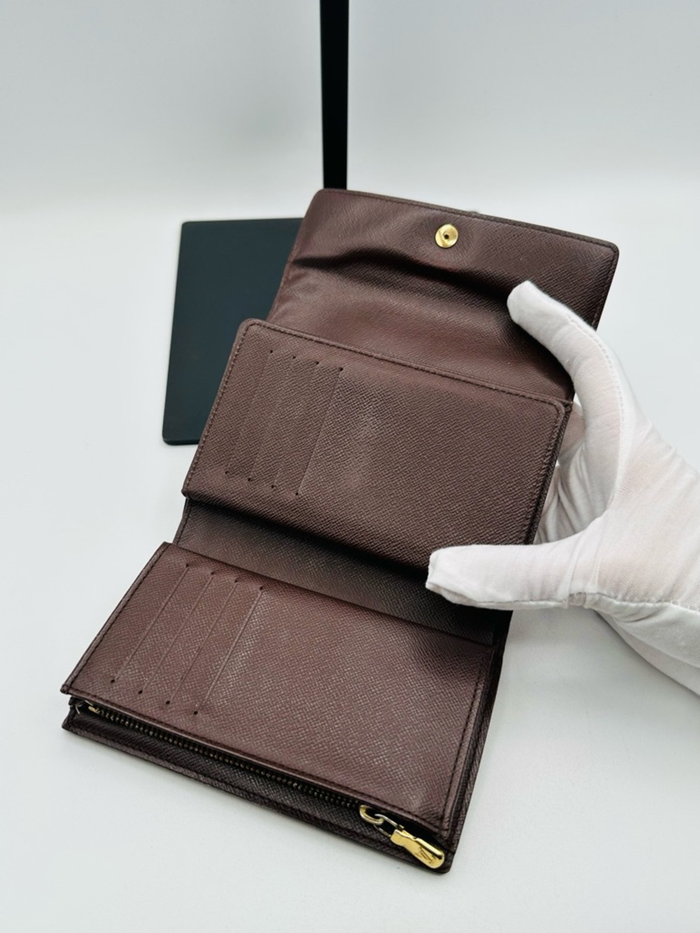 Louis Vuitton Damier Tri fold Wallet - Picture 7 of 14